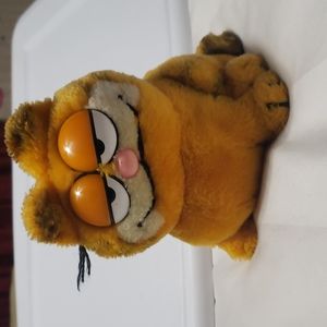 1981 Garfield plush